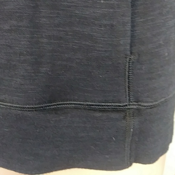 [Lululemon] Black Ultra Lightweight Hoodie 6 - Picture 3 of 6